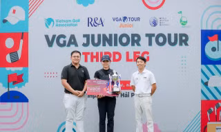 Lê Chúc An giành danh hiệu VGA Junior Tour đầu tiên trong sự nghiệp. Ảnh VGA