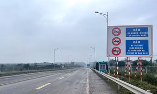 Quảng Trị đề xuất hỗ trợ vốn xây mới 42 km thông tuyến quốc lộ huyết mạch