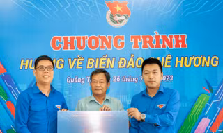 Tuổi trẻ hướng về biển đảo quê hương