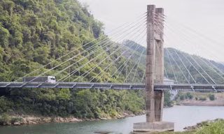 Đầu tư xây cầu Đakrông mới trên đường Hồ Chí Minh nhánh Tây