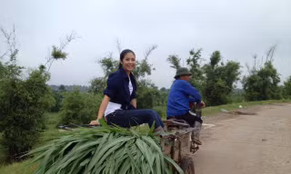 Ngọc Hân bận rộn làm nông dân