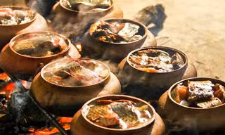 Cá kho làng Vũ Đại giá 1,5 triệu mỗi niêu
