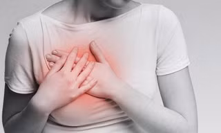 Điều gì xảy ra khi chị em có quá nhiều hormone nữ tính?