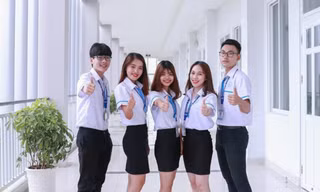 Điểm chuẩn ĐH Kinh tế - Luật (TP.HCM): Thấp nhất 23 điểm, cao nhất 9,15 điểm/ môn
