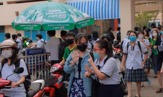 Teen 2K3 ôn thi tốt nghiệp THPT 2021 những ngày cuối: "Chiến thuật" lạ, hiệu quả cao!