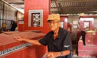 Cụ ông 101 tuổi ở Long An dựng nhà mồ, sống một mình cùng 7 ngôi mộ