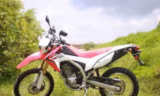 Xế phượt Honda CRF250L 2014 đầu tiên về Việt Nam