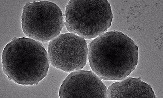 Phát minh ra nanorobot có thể chữa lành phình động mạch não 
