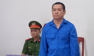 Anh trai bị đâm trọng thương vì nói em 'sợ vợ'