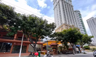 Yêu cầu cắt điện tại khu 'đất vàng' quốc phòng ở Nha Trang