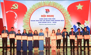 Tỉnh đoàn Khánh Hoà tuyên dương 53 cá nhân tiêu biểu phong trào thi đua yêu nước