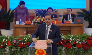 Chủ tịch HĐND và UBND tỉnh Khánh Hòa có phiếu tín nhiệm cao nhiều nhất