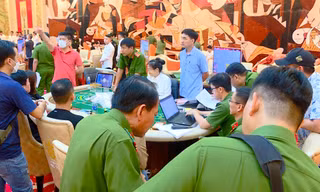 Bắt vụ đánh bạc 'khủng' tại khách sạn 5 sao ở Nha Trang