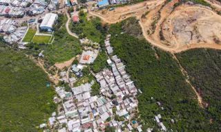Xóm Núi (xã Phước Đồng, TP Nha Trang, Khánh Hoà) nơi từng xảy ra vụ sạt lở làm 12 người chết.