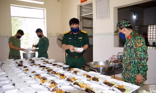 Bên trong khu cách ly 119 du học sinh về từ Hàn Quốc ở Khánh Hoà