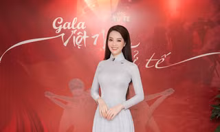 Á hậu Thuỵ Vân chia sẻ cảm xúc khi đi ghi hình những ngày dịch COVID-19 bùng phát