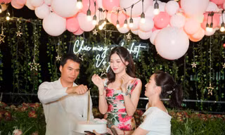 Ông xã đại gia tổ chức tiệc sinh nhật ngập tràn hoa hồng cho Á hậu Thanh Tú 