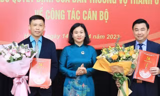 Hà Nội: Hàng trăm cán bộ được phân công, điều động, luân chuyển trong nửa nhiệm kỳ