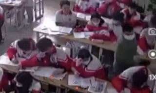 Điểm nhấn giáo dục: Thầy giáo tát vào đầu nhiều học sinh ở Thanh Hóa
