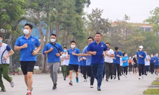 Sôi nổi "Những bước chân vì cộng đồng" ở Nghệ An