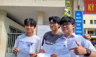Bộ GD&ĐT công bố đáp án môn Ngữ văn tốt nghiệp