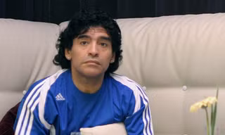 Maradona: Tuyển Argentina bị ép dùng doping