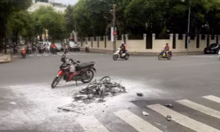 ‘Nín thở’ xem cảnh sát hình sự truy đuổi 2 tên cướp ở trung tâm Sài Gòn