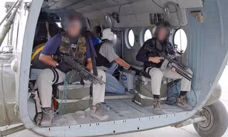 Hình ảnh cho thấy lực lượng CIA đang tiến đến Afghanistan