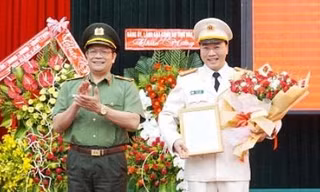 Bộ Công an, Bộ Tài chính công bố các quyết định về công tác cán bộ
