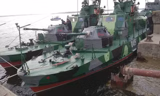 Nga điều thêm tàu tên lửa đến Biển Đen giữa lúc căng thẳng với Ukraine