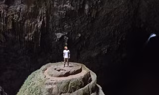 Chàng trai một bàn tay chinh phục Sơn Đoòng