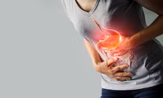 Đau dạ dày nên tránh tuyệt đối những thực phẩm này kẻo ngày càng đau, máu chảy 'ồ ạt'