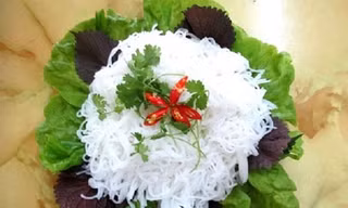Những người không nên ăn bún buổi sáng kẻo có hại cho sức khỏe