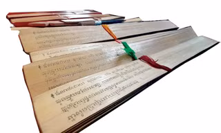 Các bộ kinh lá buông tại chùa Soài So (xã Núi Tô, Tri Tôn, An Giang). Ảnh: baoangiang.com.vn