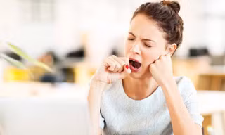 Mất ngủ kéo dài có thể là dấu hiệu cảnh báo ung thư