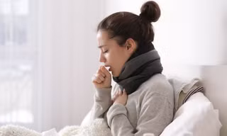 Ho dai dẳng không dứt, cẩn thận bạn đã mắc 'bệnh hiểm'