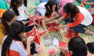 Khám phá Trung thu truyền thống giữa lòng Hà Nội