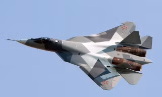 Hiện Nga mới chỉ sở hữu khoảng 10 nguyên mẫu máy bay chiến đấu Su-57 bay được. Ảnh: Wikipedia