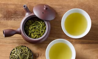 Người thường uống trà nhớ kỹ những 'đại kỵ' này kẻo tụt huyết áp, mất ngủ
