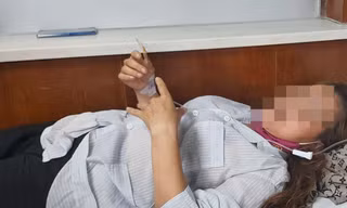 Gia đình chủ nhà và 6 người khách phải nhập viện sau ăn cá chình