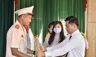 Chủ tịch nước tặng thưởng Huân chương cho Đại úy Thái Ngô Hiếu