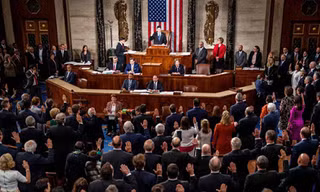 Quốc hội Mỹ vô hiệu hóa quyền phủ quyết của Tổng thống Donald Trump đối với dự luật ngân sách quốc phòng 2021