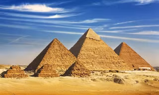 Giãi mã các di tích cổ đại của Ai Cập, Kim tự tháp Giza và tượng nhân sư 