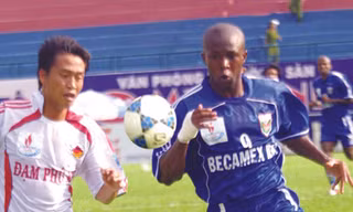 Cầu thủ ngoại cho lượt về