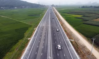 Thí điểm thu phí cao tốc nhà nước đầu tư: Cao nhất 3.500 đồng/km