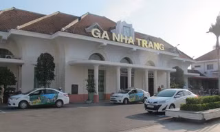 Ga đường sắt nội đô: Địa phương muốn di dời, tư vấn bảo giữ lại 