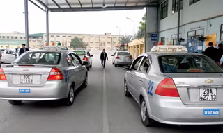 Bỏ đề xuất hạ chuẩn giáo viên dạy lái xe do trái luật