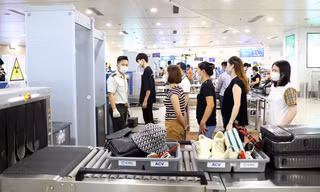 Ngồi nhà có thể nắm thông tin chuyến bay ở Nội Bài, Tân Sơn Nhất