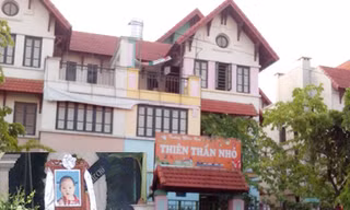 Trường mầm non tư thục Thiên thần nhỏ và di ảnh của cháu Hương