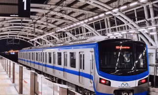 Tuyến Metro số 1 miễn phí vé, giới trẻ hẹn nhau vi vu thành phố dịp nghỉ lễ